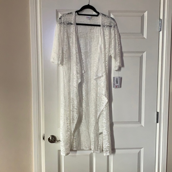 LULAROE SHIRLEY WHITE LACE S SMALL